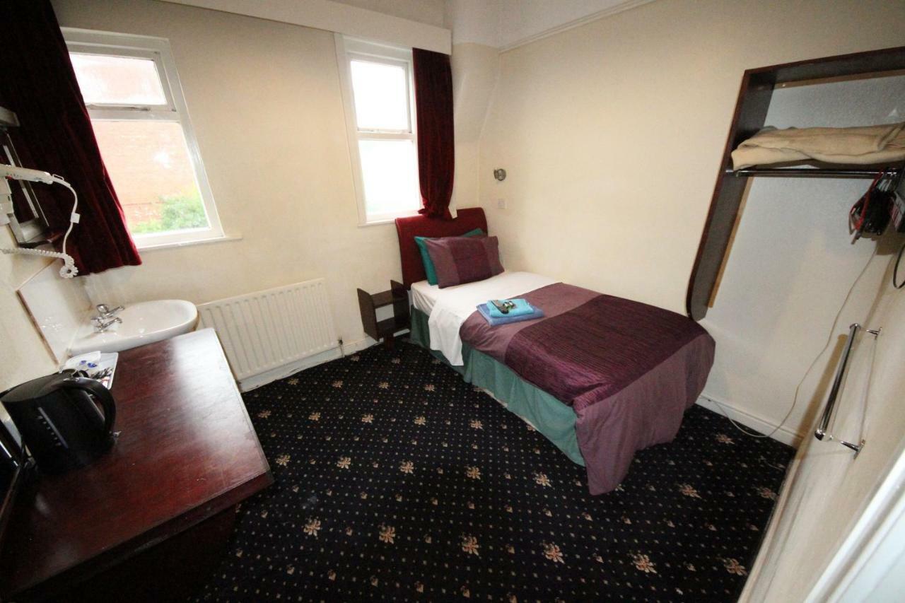 Avalon Guest House Leeds  Dış mekan fotoğraf
